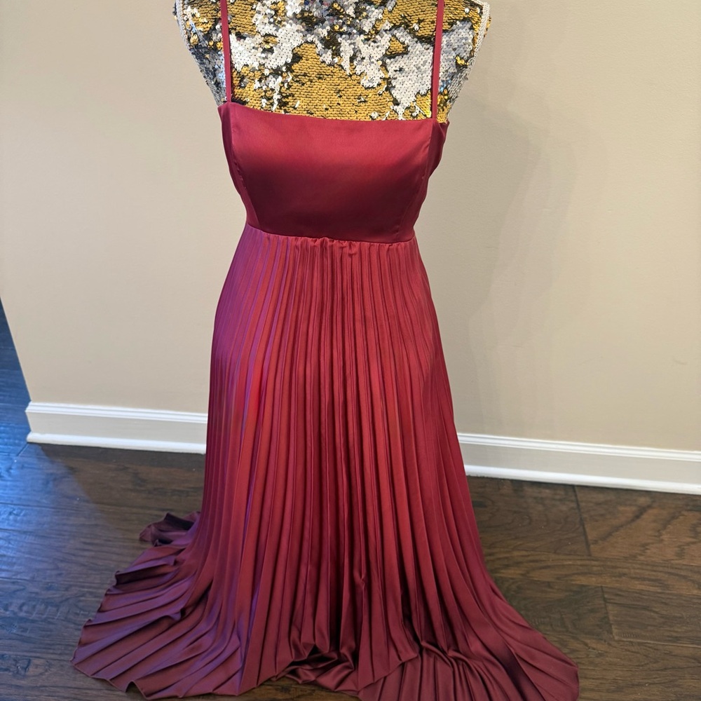 Abercrombie & Fitch Burgundy Maxi Dress